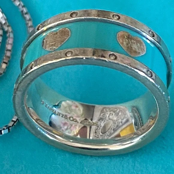 TIFFANY & CO Blue Enamel Heart Ring-Size 5.5 & Blue Enamel Heart Charm - Picture 7 of 10